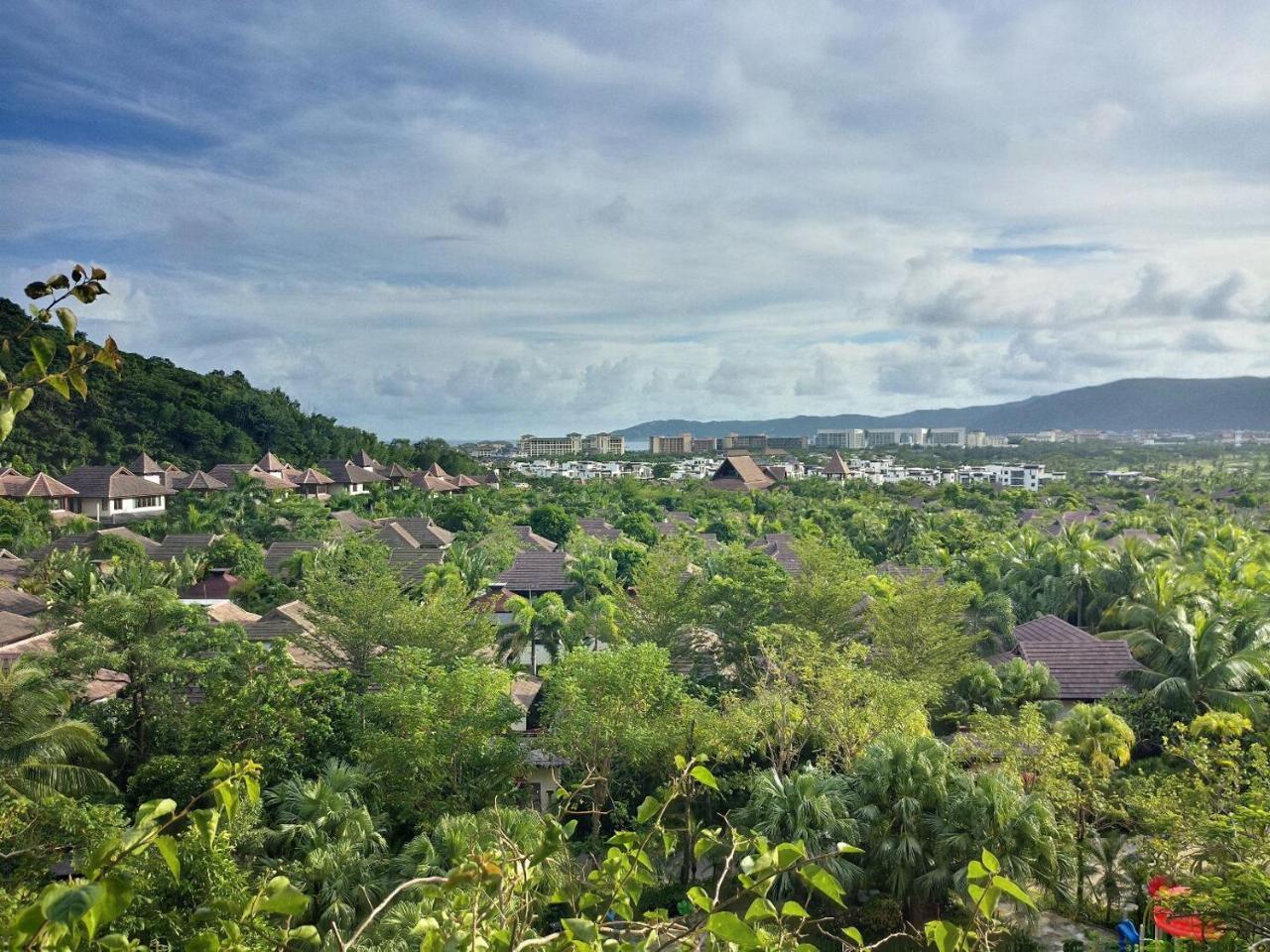 Stony Brook Villa Jianguo Resort Sanya Eksteriør bilde