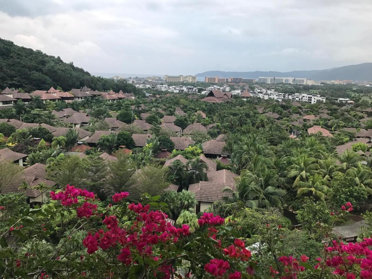 Stony Brook Villa Jianguo Resort Sanya Eksteriør bilde